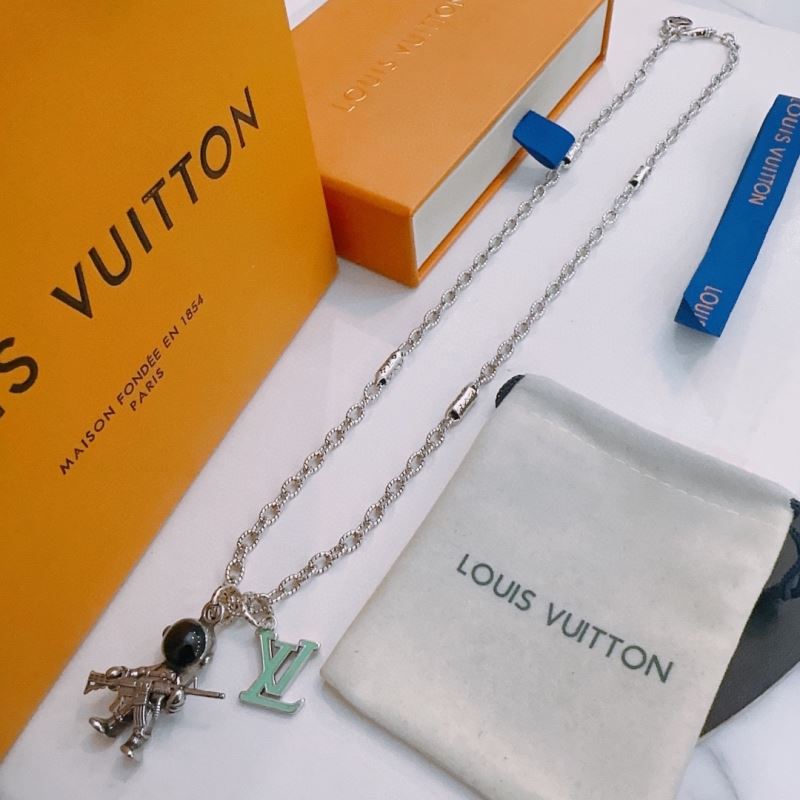 Louis Vuitton Necklaces